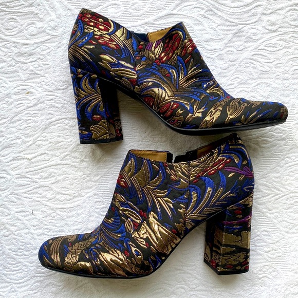 Metallic Booties - Picture 3 of 6